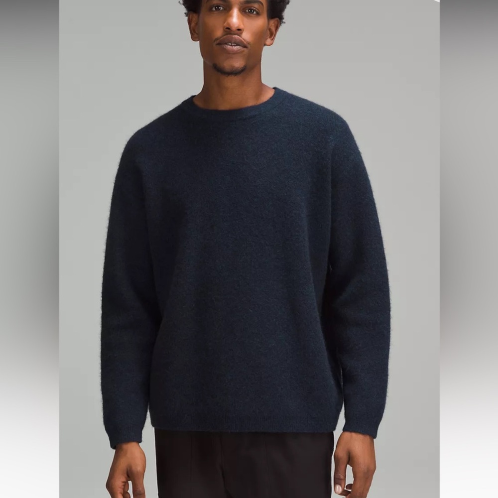 Lululemon Alpaca Wool-Blend
Crewneck Sweater men’s XL NEW NEVER USED OR WORN